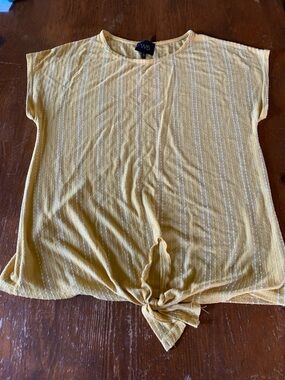 W5 Mustard Yellow Tie-Front Short Sleeve Crop Top